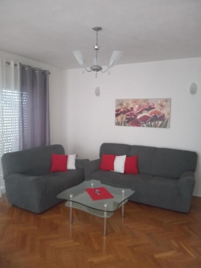 Apartman Teklic Kaštela Kültér fotó