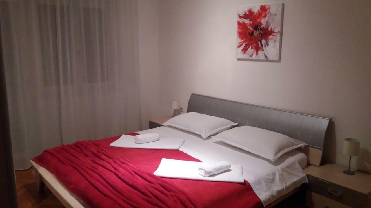 Apartman Teklic Kaštela Kültér fotó