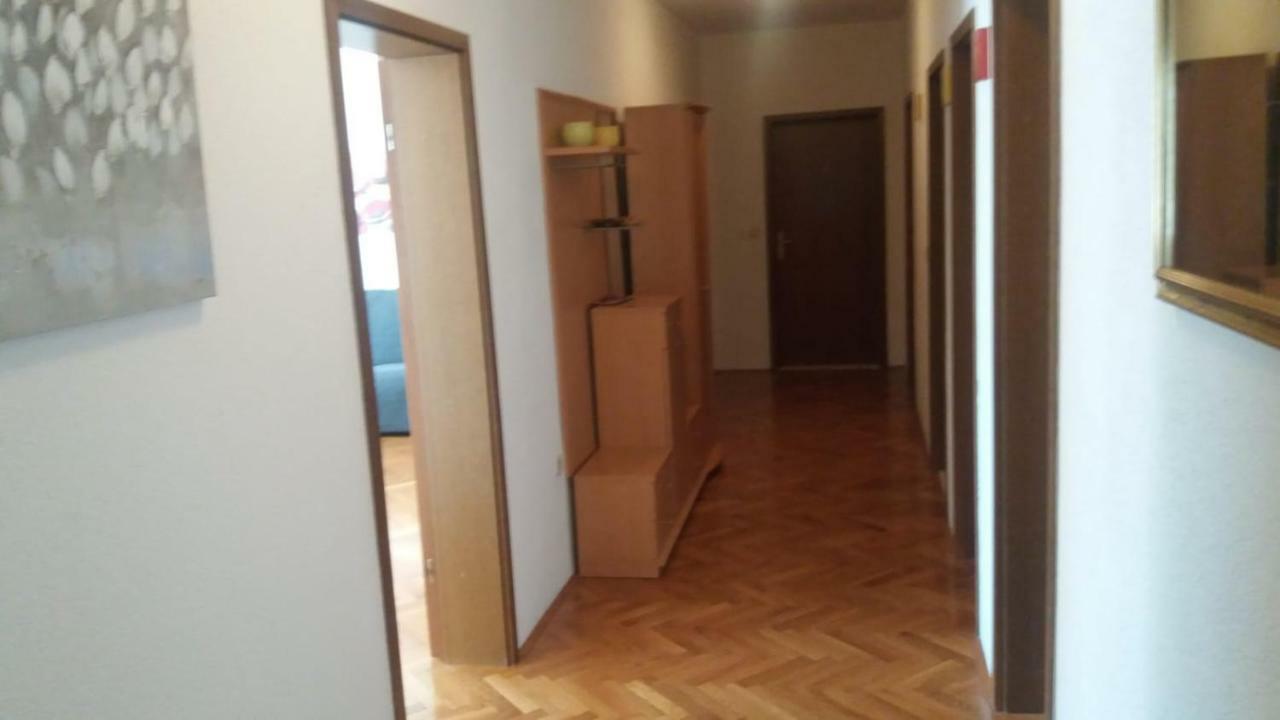 Apartman Teklic Kaštela Kültér fotó