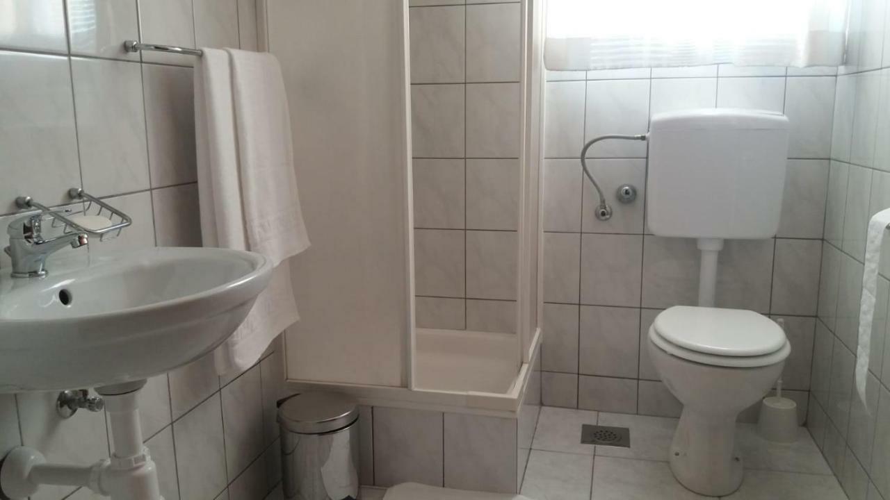 Apartman Teklic Kaštela Kültér fotó