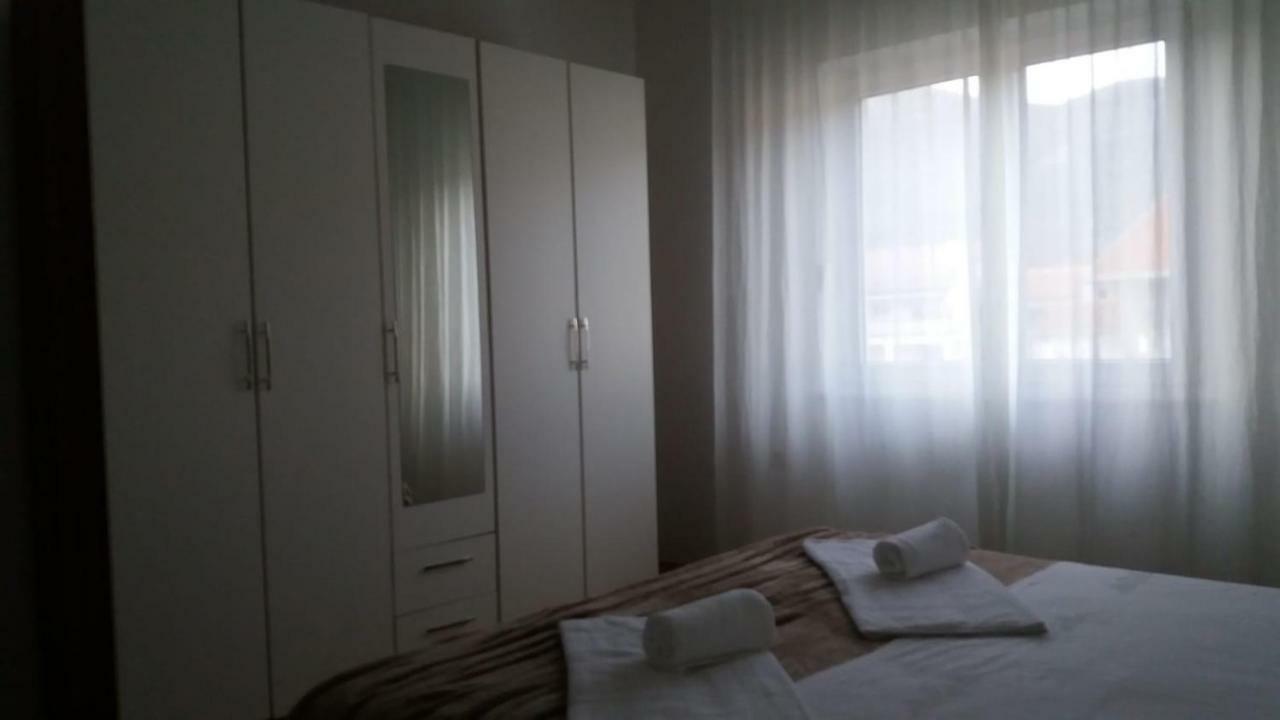 Apartman Teklic Kaštela Kültér fotó